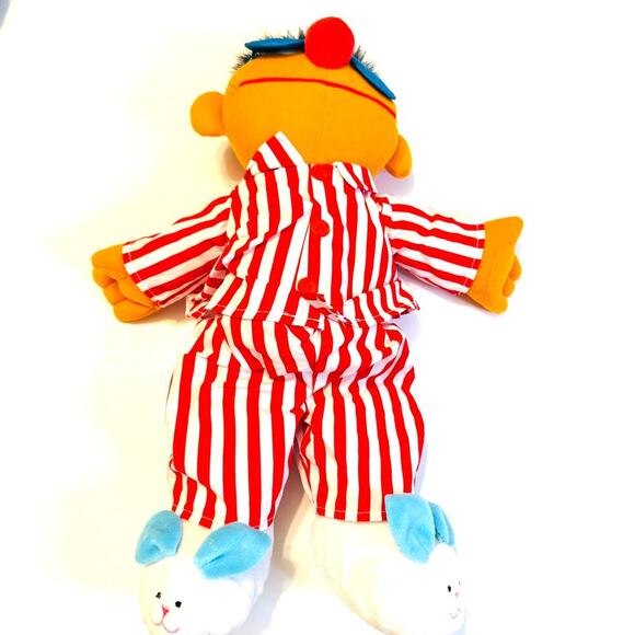 Sesame Street Sing & Snore Ernie Plush Doll 1996 Striped Pajamas Sesame Street - Picture 2 of 5
